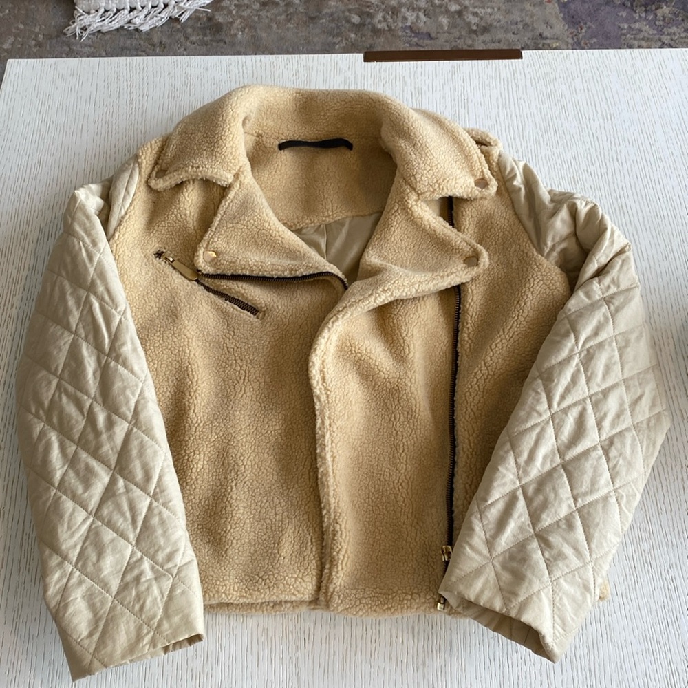 Won Hundred - Women’s tan teddy jacket - Size 36